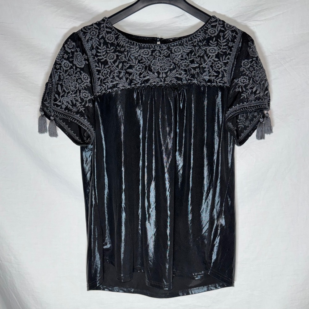 Metallic Whimsigoth Top Embroidered Tassel Black Silver Short Sleeve Medium